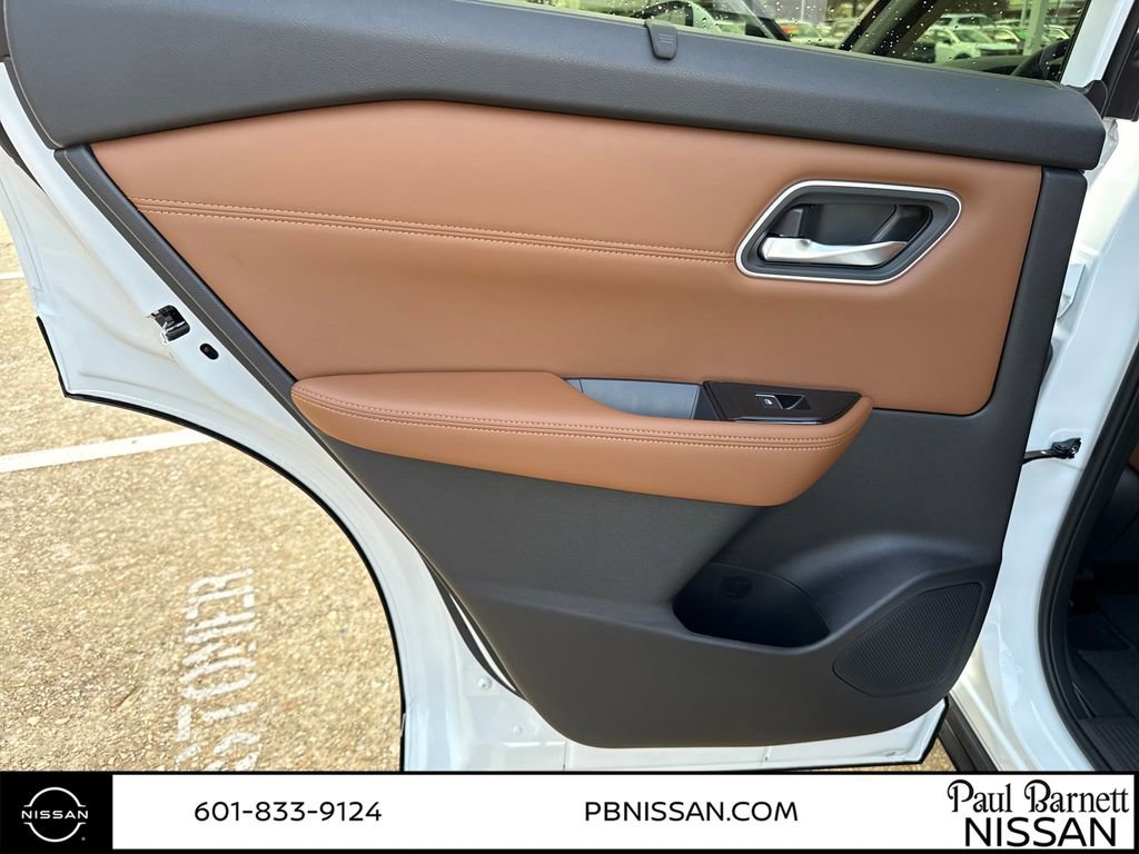 New 2026 Nissan Rogue Platinum image 29