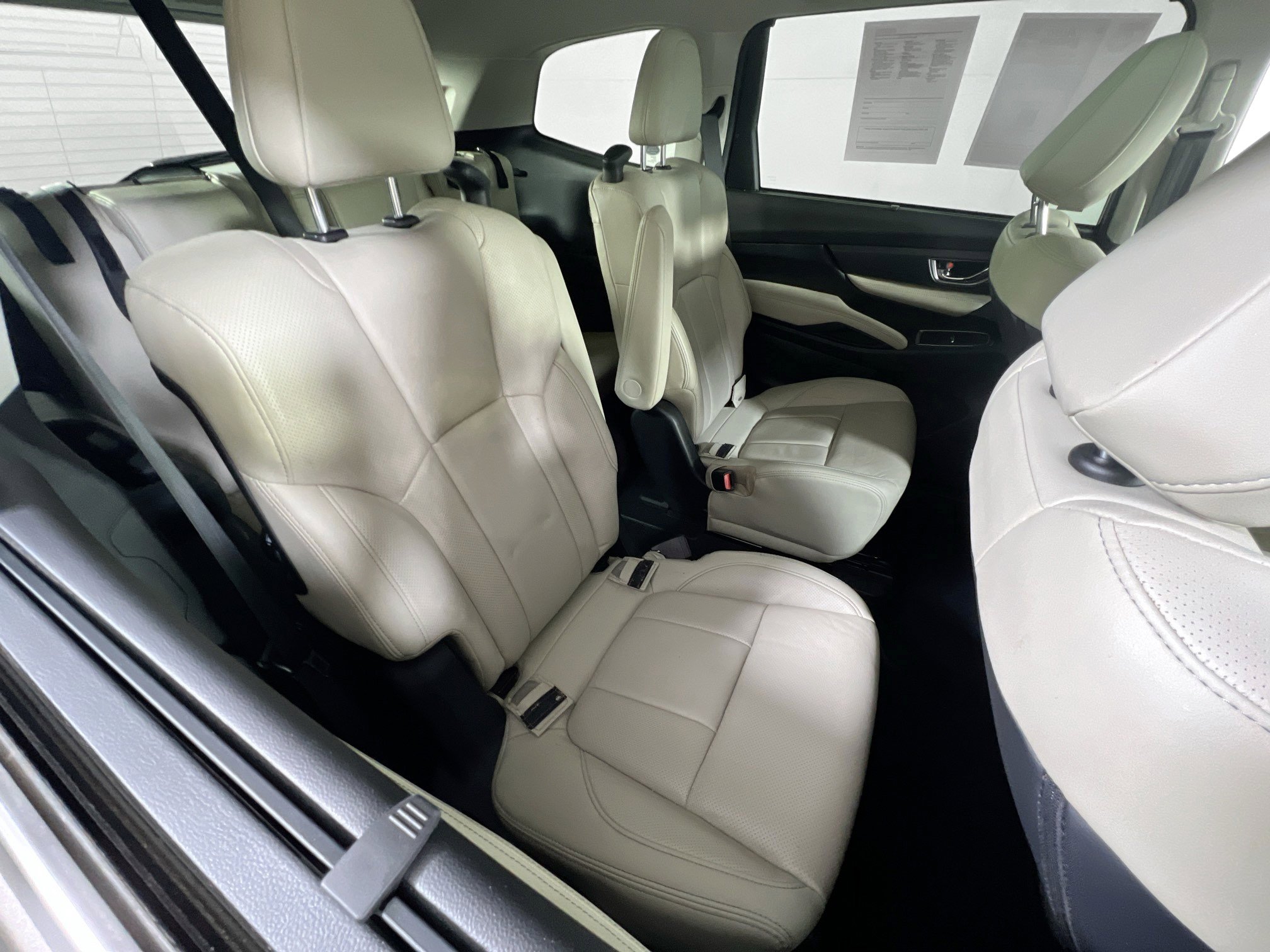 Used 2021 Subaru Ascent Limited w/ Technology Package image 28