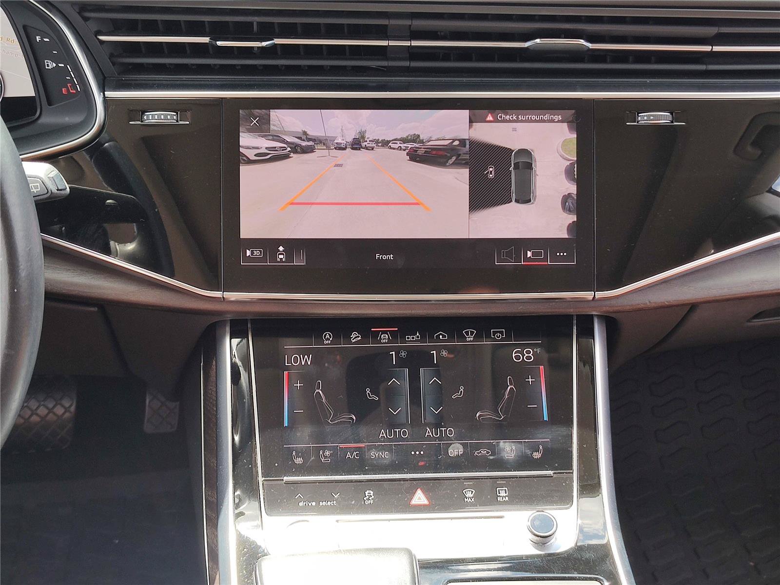 Used 2019 Audi Q8 Prestige w/ Adaptive Chassis Package AWD/4WD image 20