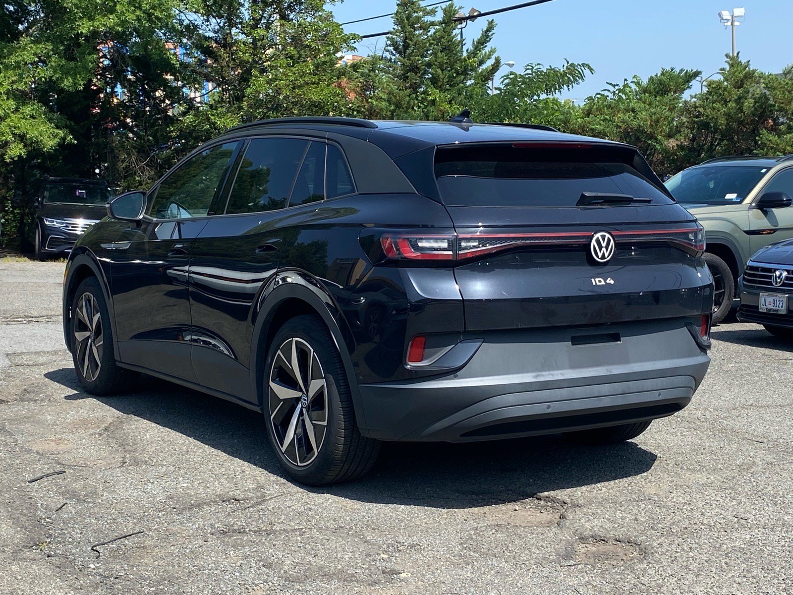 Certified 2023 Volkswagen ID.4 Pro S RWD image 5
