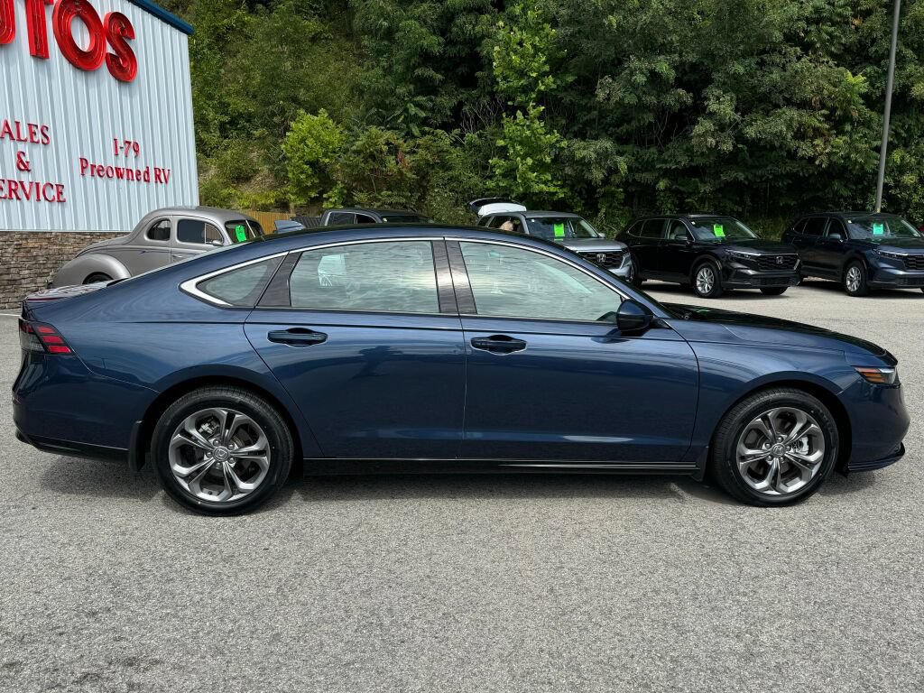 Used 2023 Honda Accord EX-L image 8
