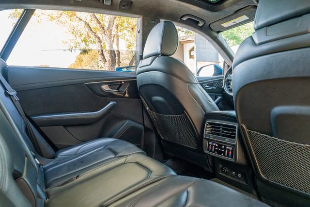 Used 2021 Audi Q8 Prestige w/ Prestige Package image 41