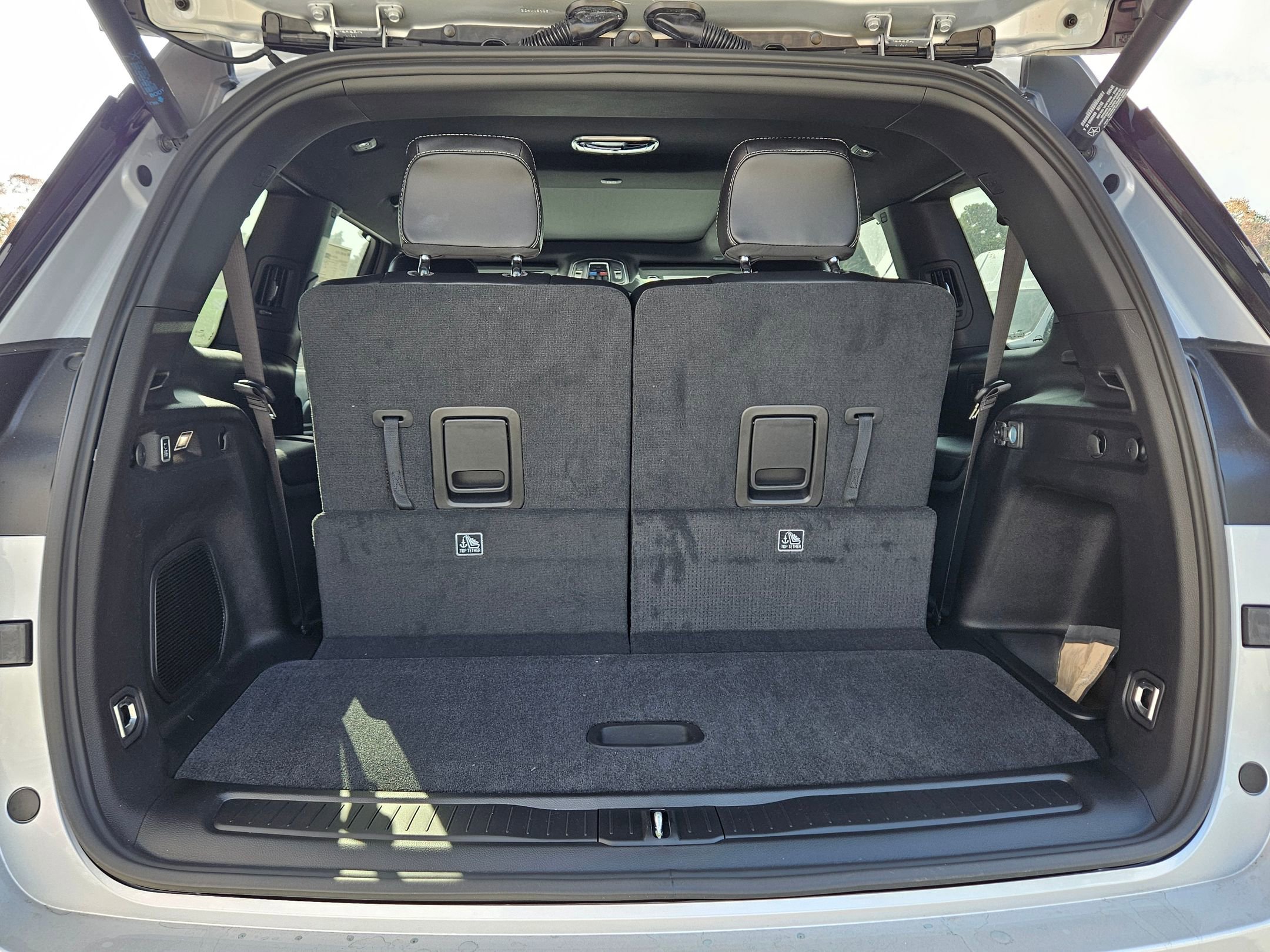 New 2025 Jeep Grand Cherokee L Limited w/ Luxury Tech Group II image 26