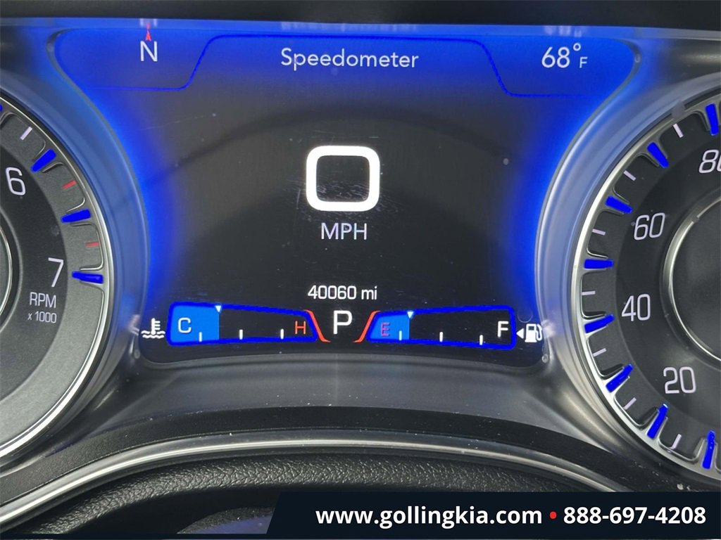 Used 2021 Chrysler 300 Touring L image 20