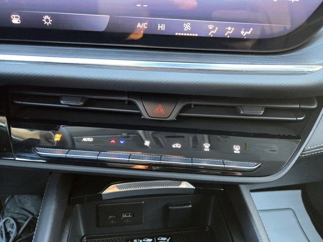 Used 2025 Buick Envision Preferred image 28