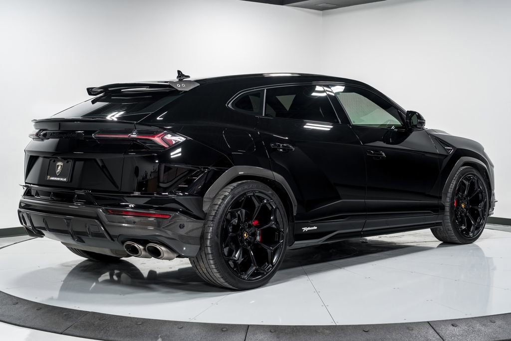 Used 2023 Lamborghini Urus Performante AWD/4WD image 3