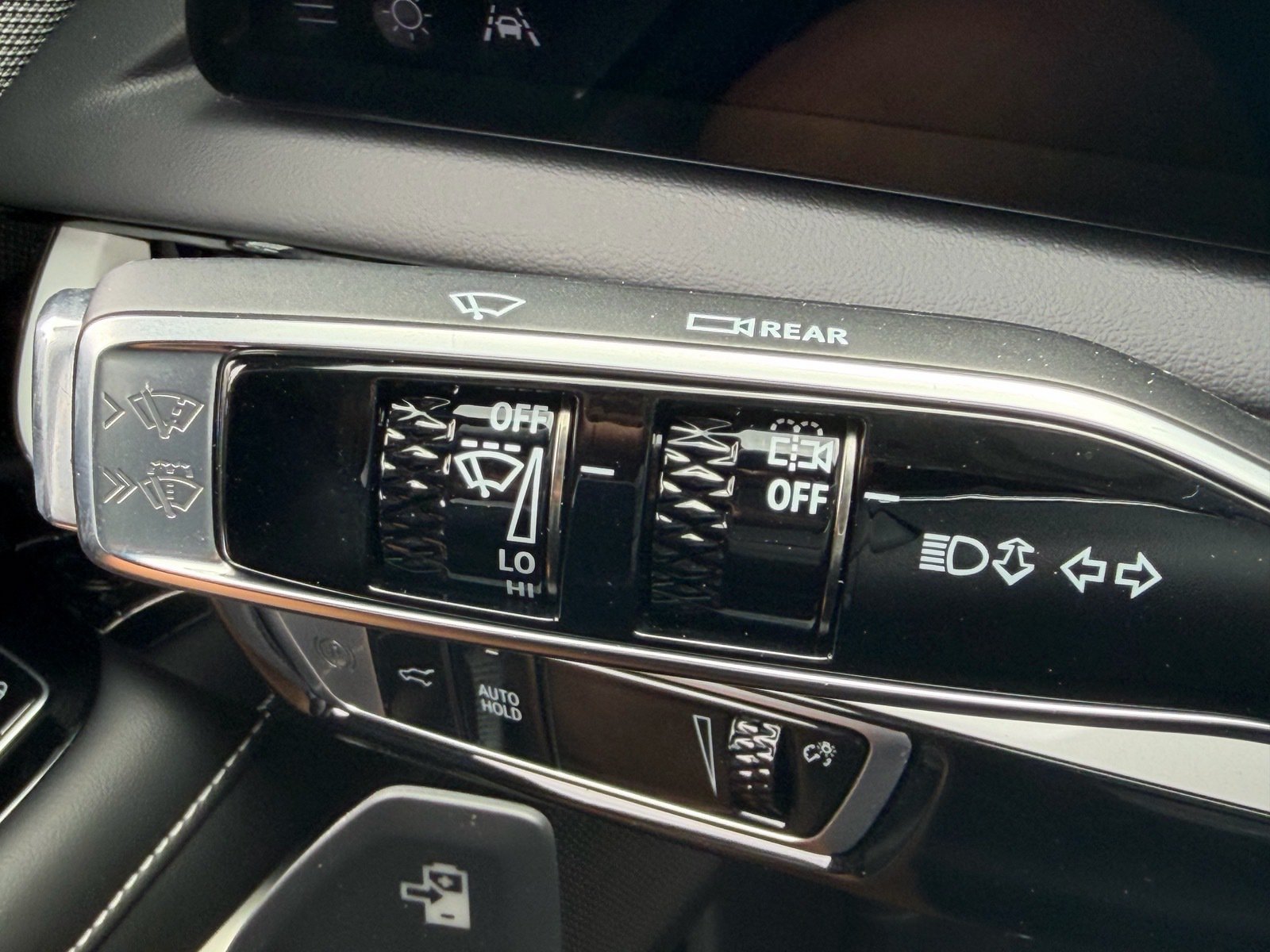 Used 2026 Cadillac Optiq Sport 1 RWD image 29