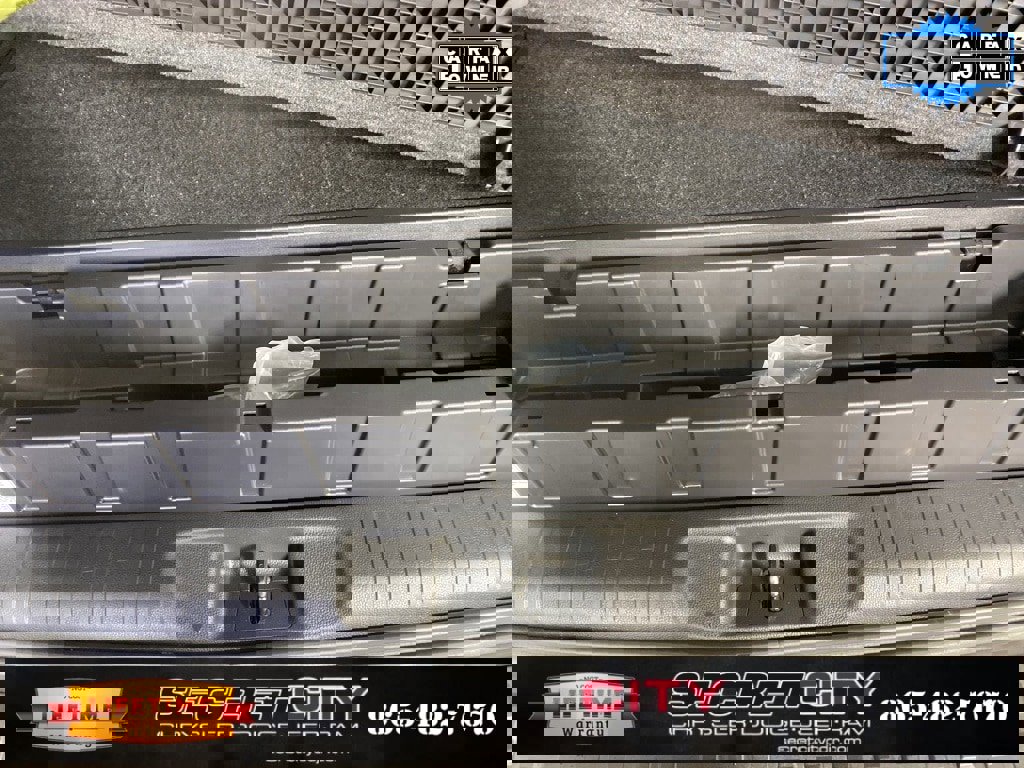 Used 2025 Toyota Land Cruiser 1958 image 31