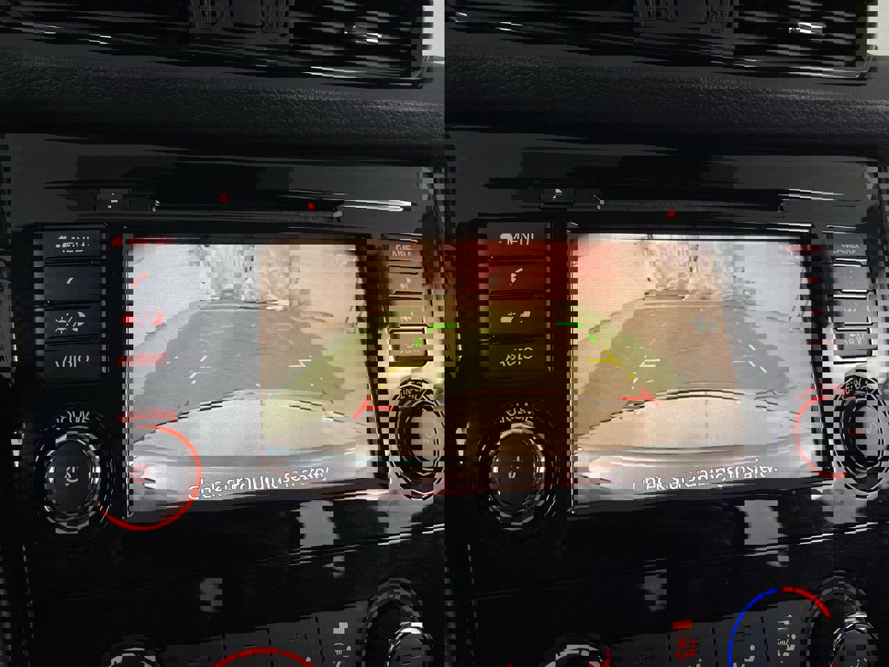 Used 2020 Nissan Rogue Sport S image 15