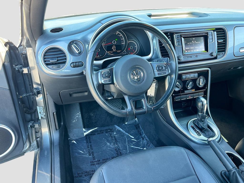 Used 2018 Volkswagen Beetle 2.0T S image 21