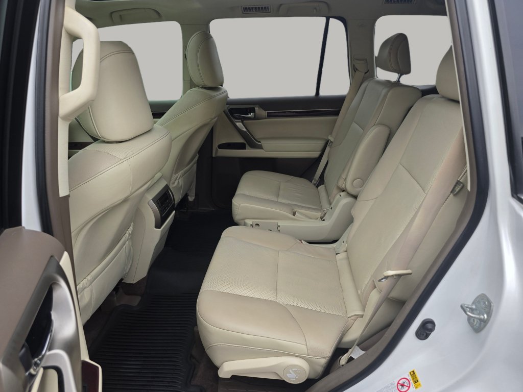 Used 2018 Lexus GX 460 Premium AWD/4WD image 27