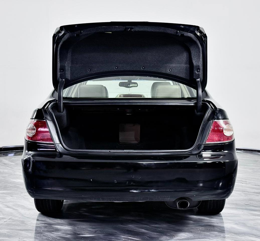 Used 2003 Lexus ES 330 image 37