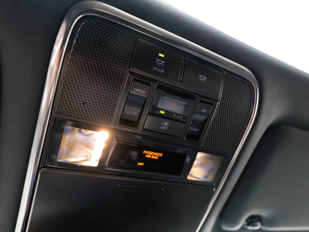 Used 2024 Lexus LX 600 4WD w/ Appearance Package image 37