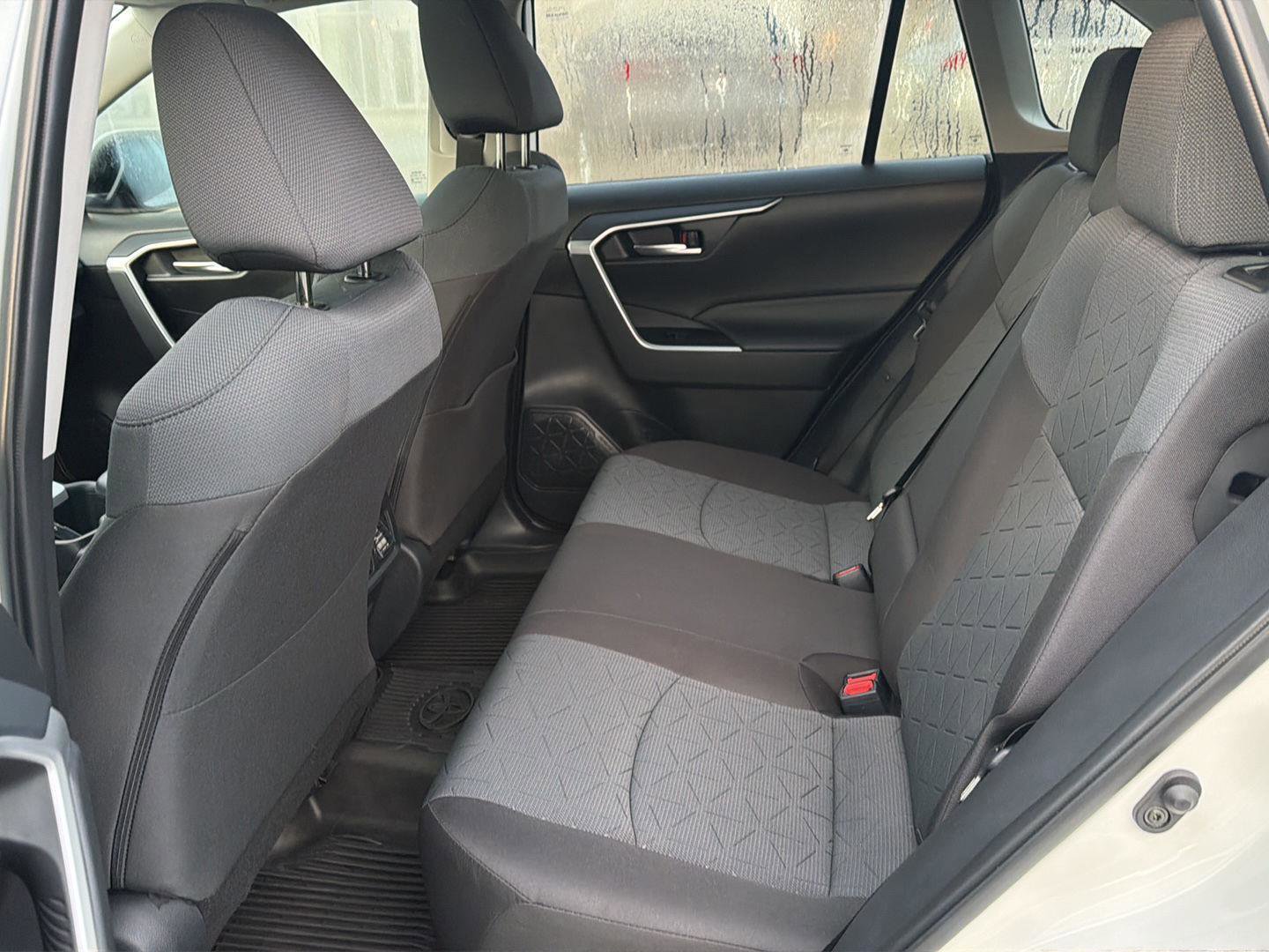 Certified 2025 Toyota RAV4 XLE w/ Convenience Package FWD image 11