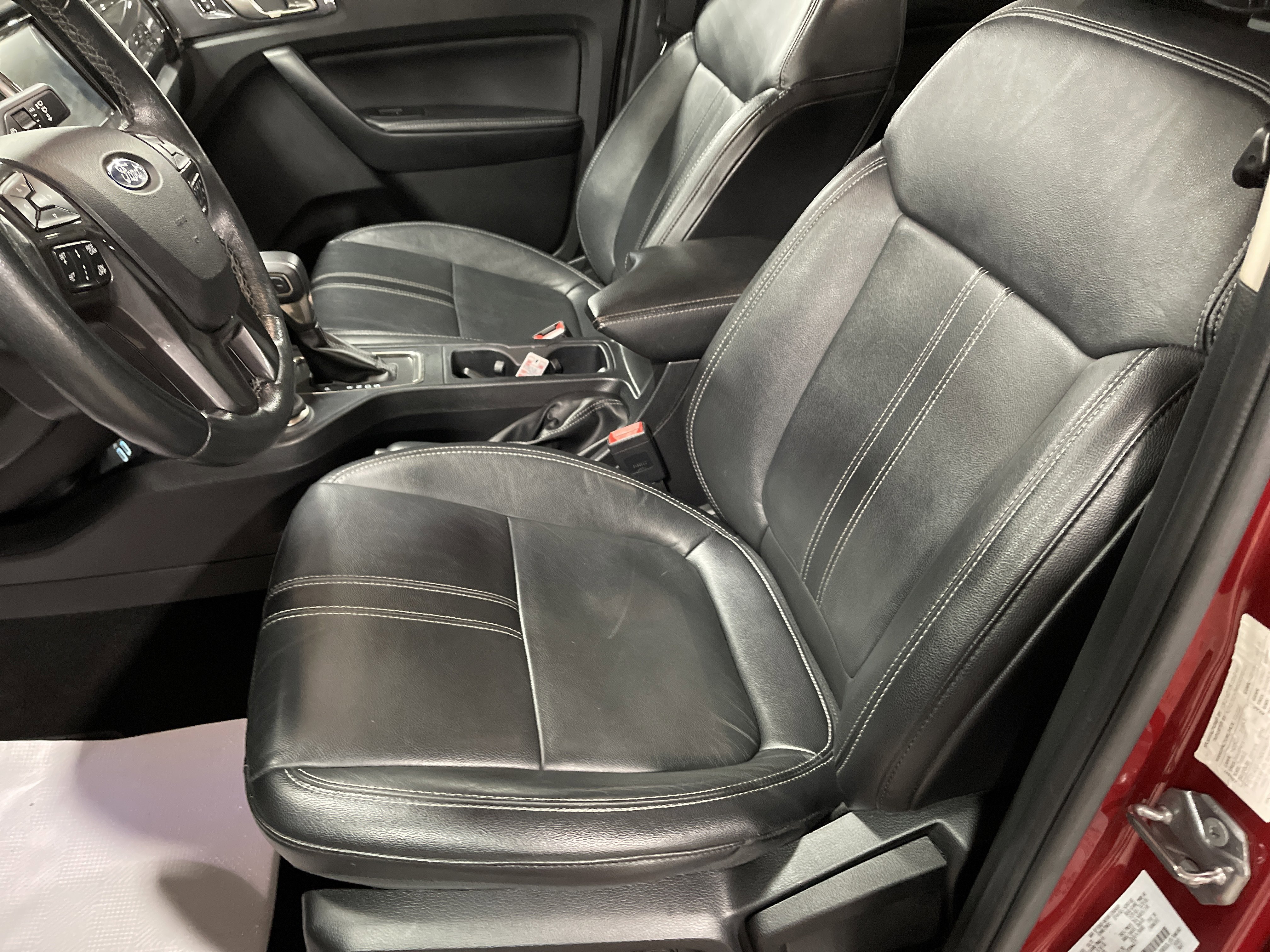 Used 2021 Ford Ranger Lariat w/ FX4 Off-Road Package image 10