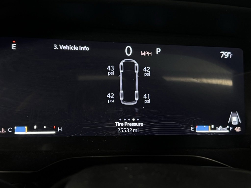 Certified 2024 Jeep Grand Cherokee L Laredo w/ Luxury Tech Group I image 16