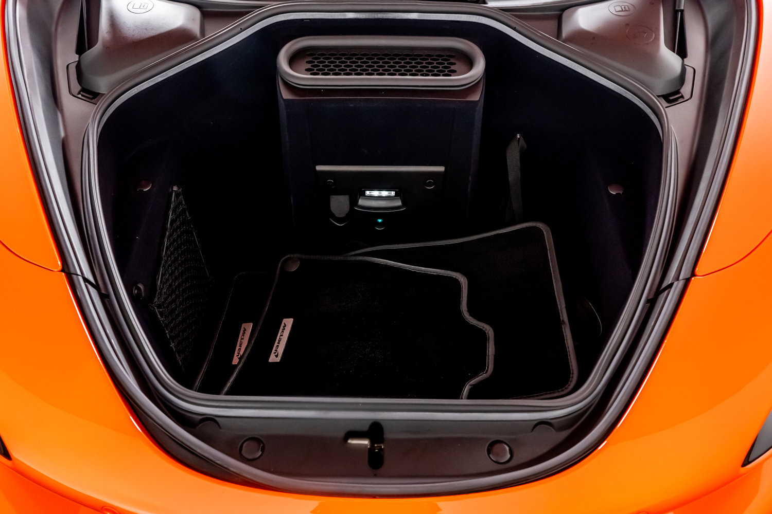 Used 2024 McLaren 750S image 48