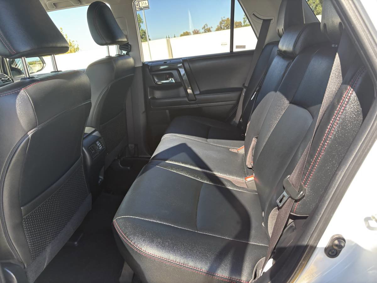 Used 2024 Toyota 4Runner TRD Off-Road Premium image 23