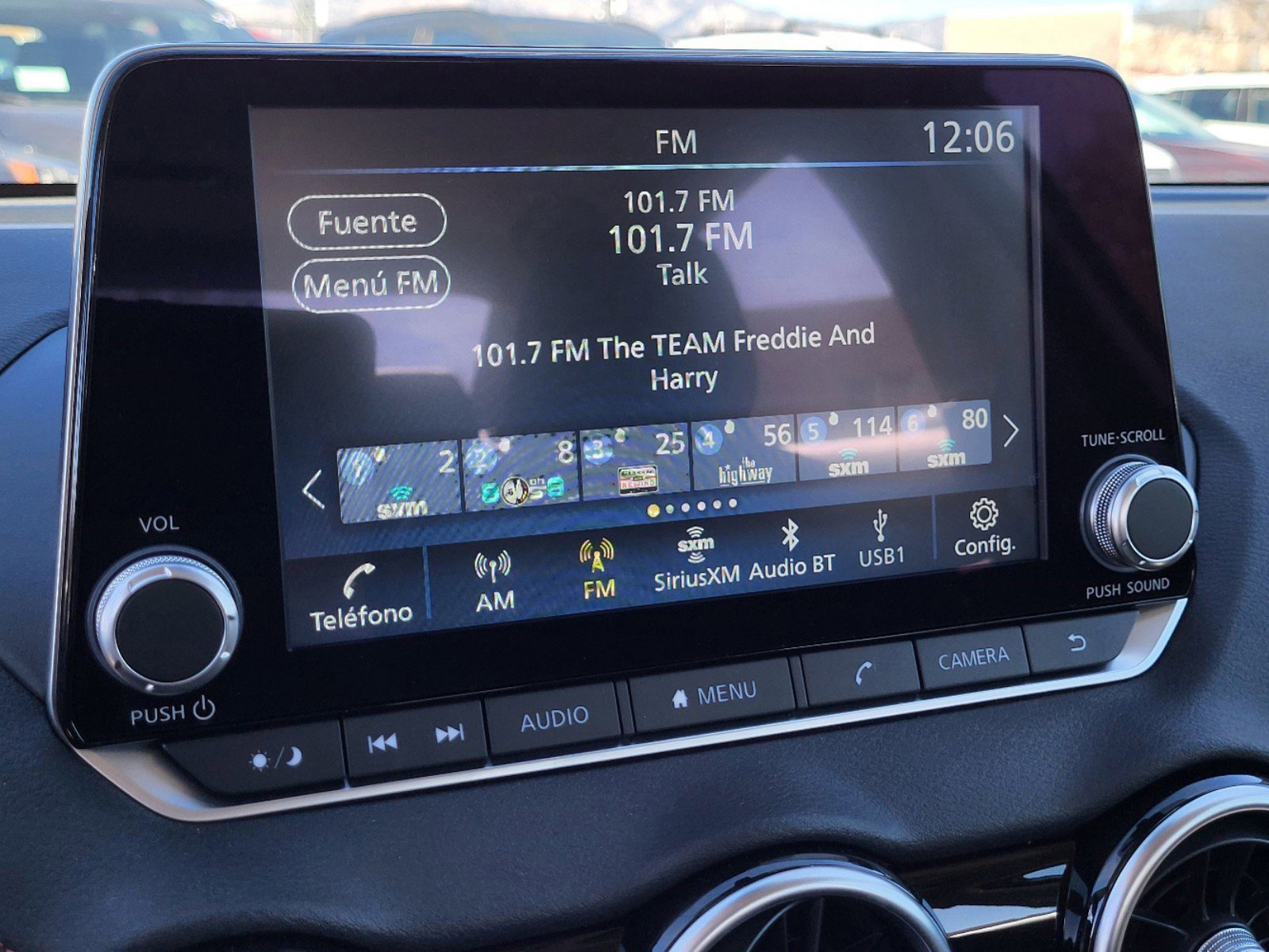 New 2025 Nissan Sentra SR w/ SR Premium Package image 20