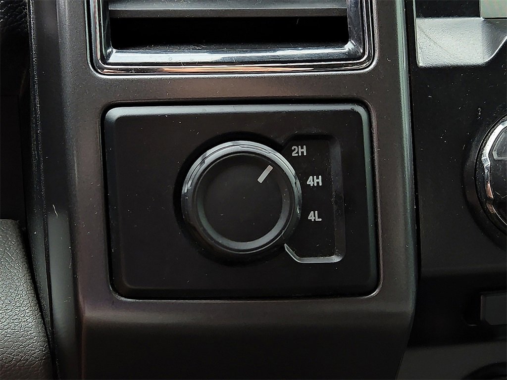 Used 2017 Ford F150 XLT w/ Equipment Group 302A Luxury image 14