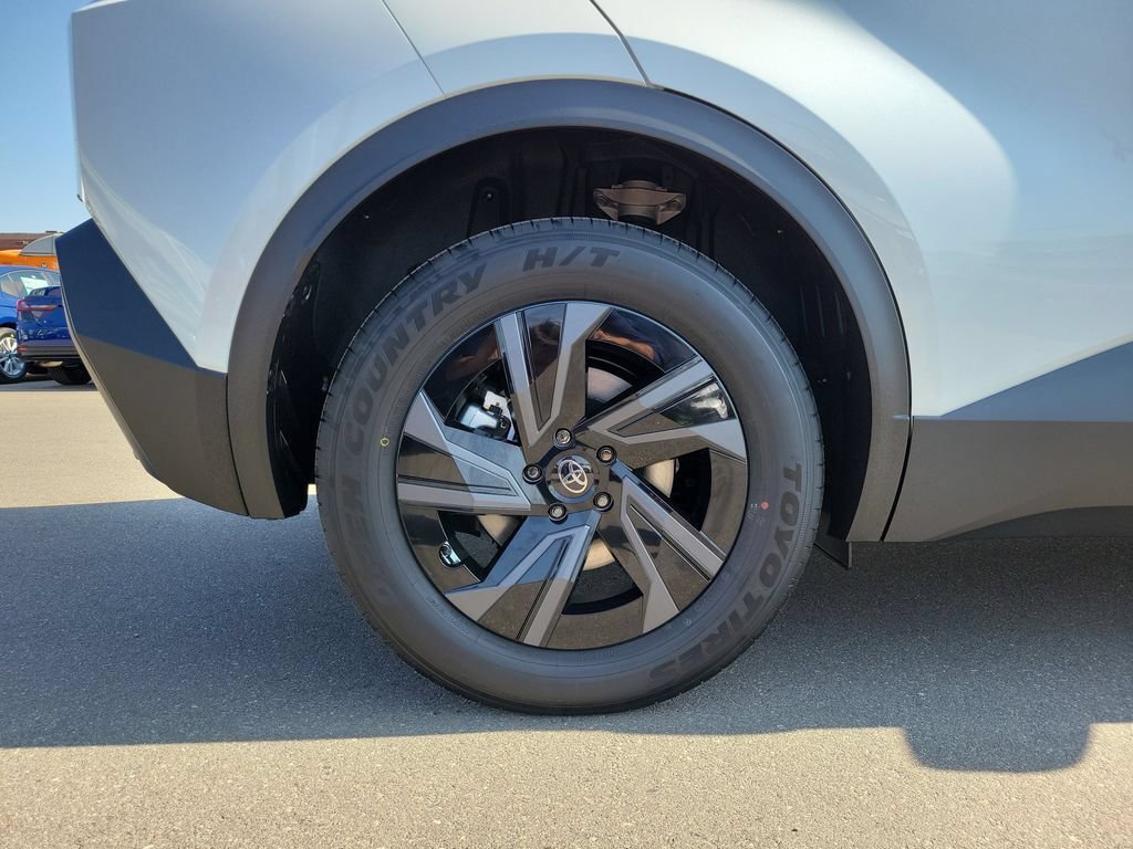 New 2026 Toyota C-HR AWD/4WD image 5