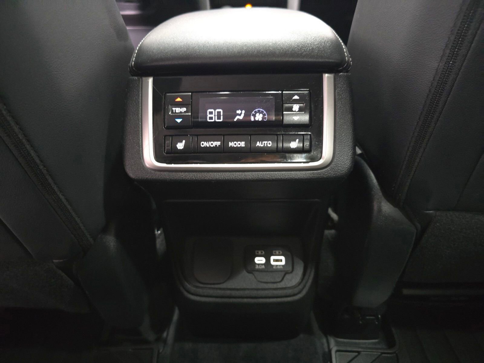 Certified 2023 Subaru Ascent Limited w/ Technology Package image 29