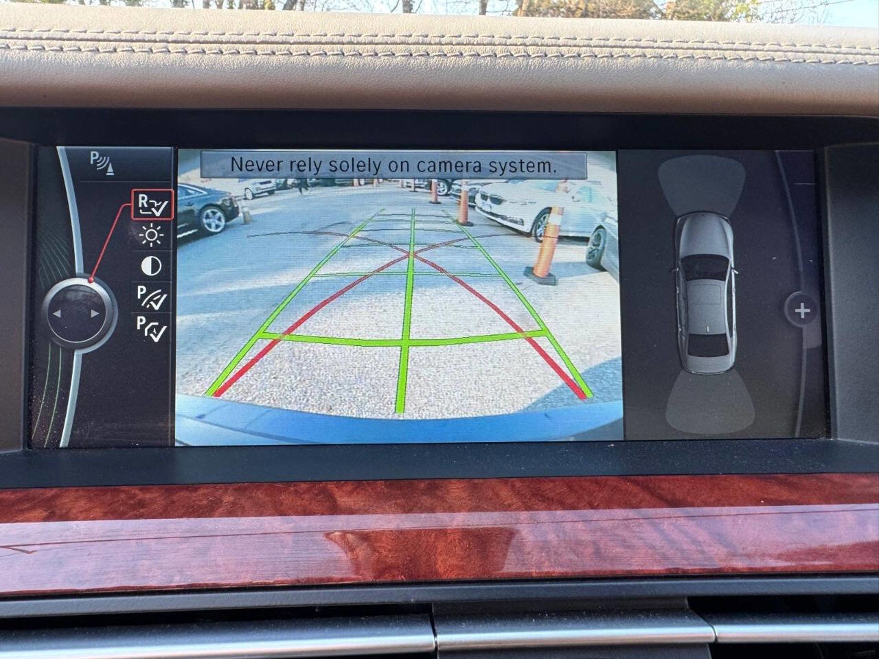 Used 2012 BMW ALPINA B7 xDrive LWB w/ Luxury Rear Seating Pkg image 28