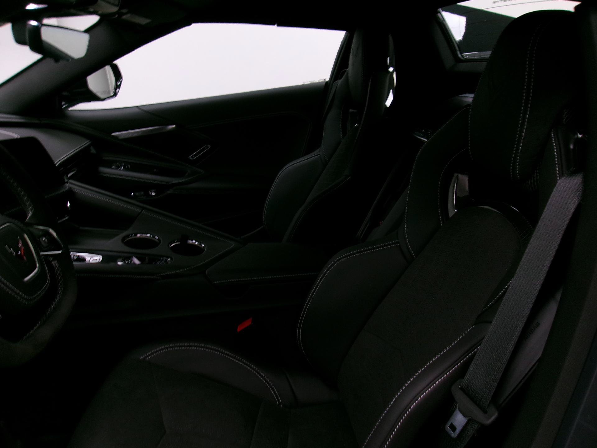 New 2027 Chevrolet Corvette Grand Sport w/ Z52 Sport Performance Package RWD image 8