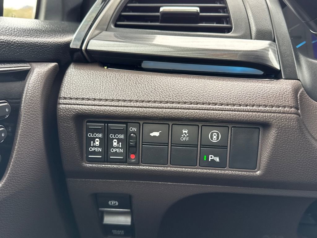 Used 2021 Honda Odyssey Elite image 55