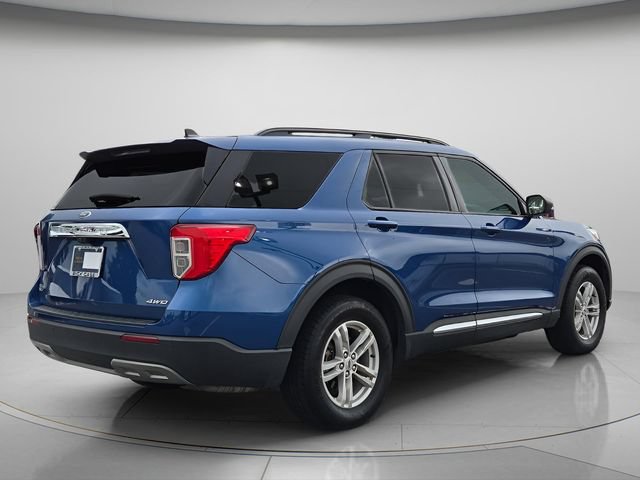 Used 2021 Ford Explorer XLT w/ Equipment Group 202A AWD/4WD image 7