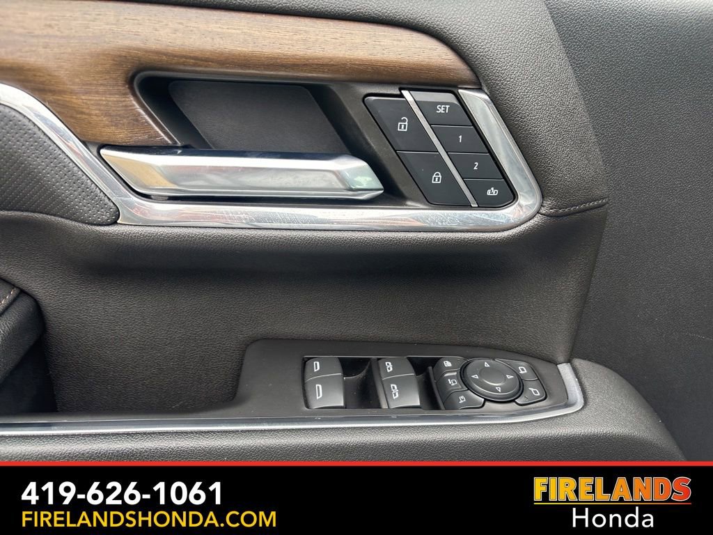 Used 2024 Chevrolet Silverado 3500 High Country w/ Technology Package image 14