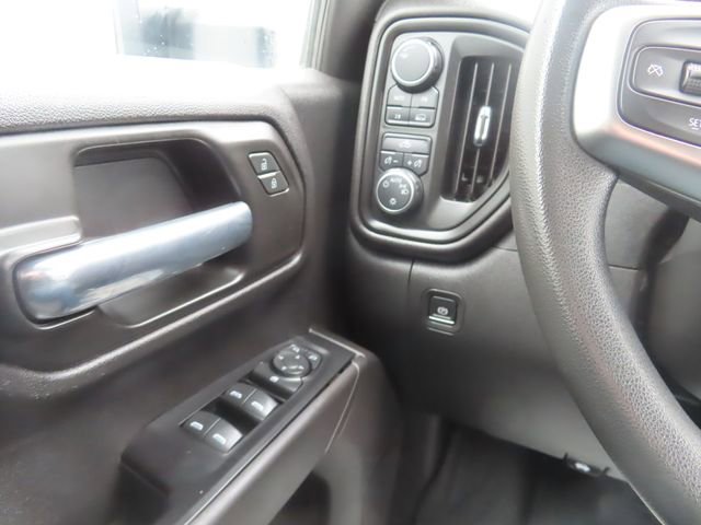 Used 2021 Chevrolet Silverado 1500 Custom w/ Custom Max Trailering Package AWD/4WD image 29