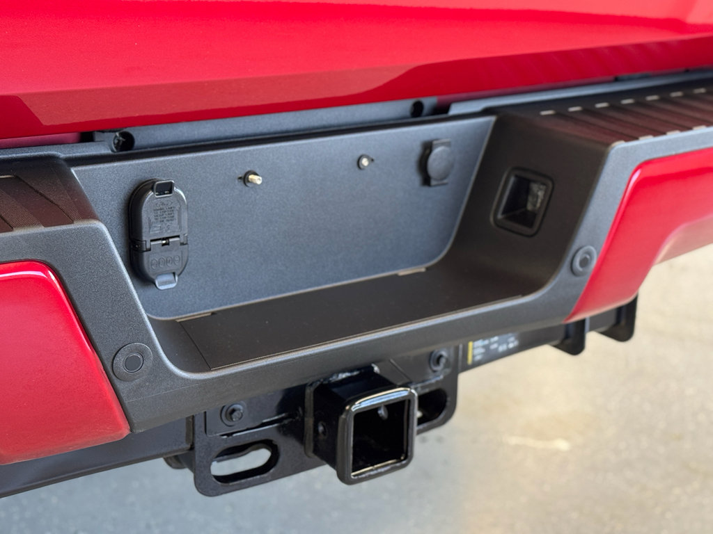 Used 2020 Ford F350 Lariat image 39