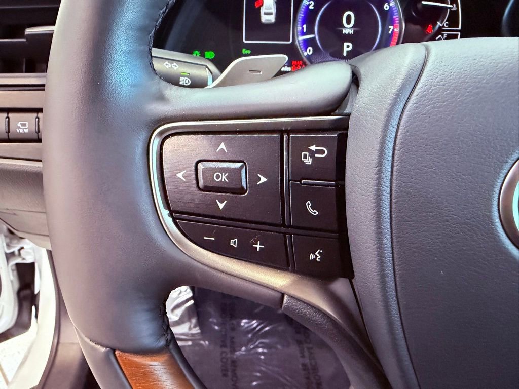 Certified 2024 Lexus ES 350 Ultra Luxury image 23