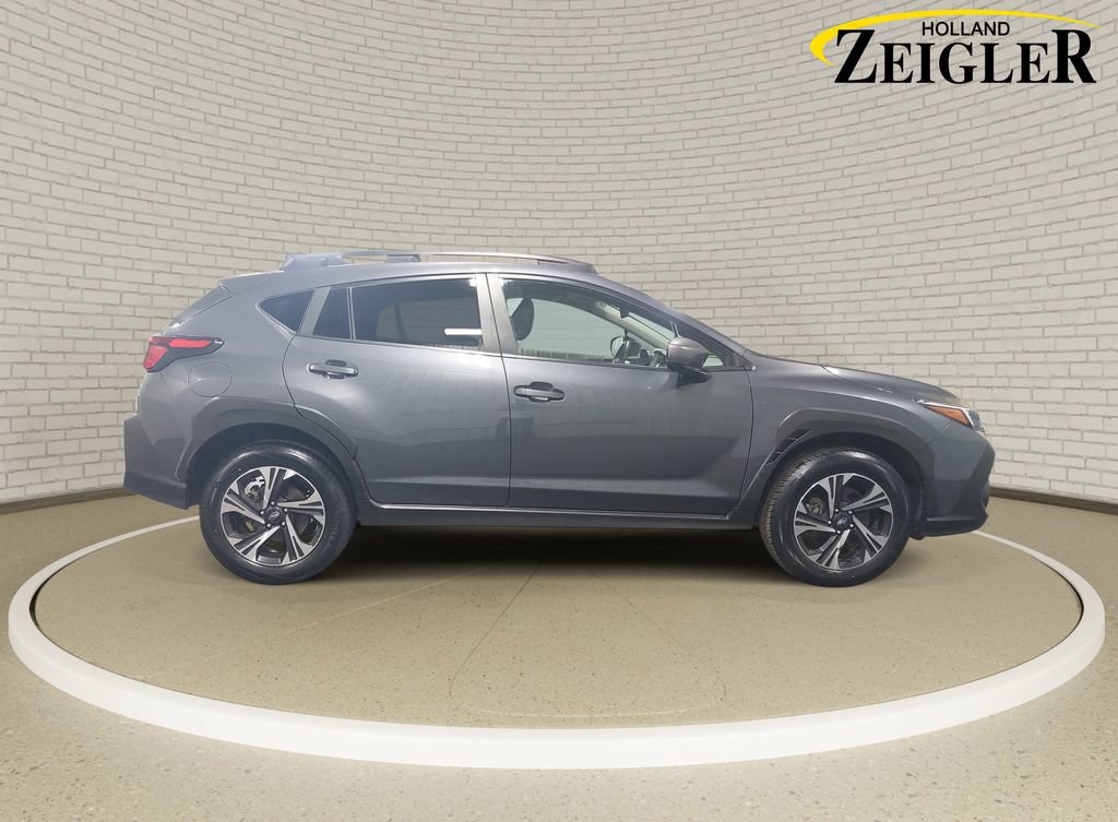 Used 2024 Subaru Crosstrek 2.0i Premium AWD/4WD image 4