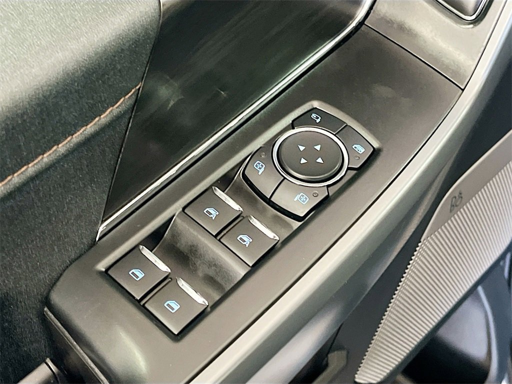 Used 2025 Ford F150 Lariat w/ FX4 Off-Road Package image 18