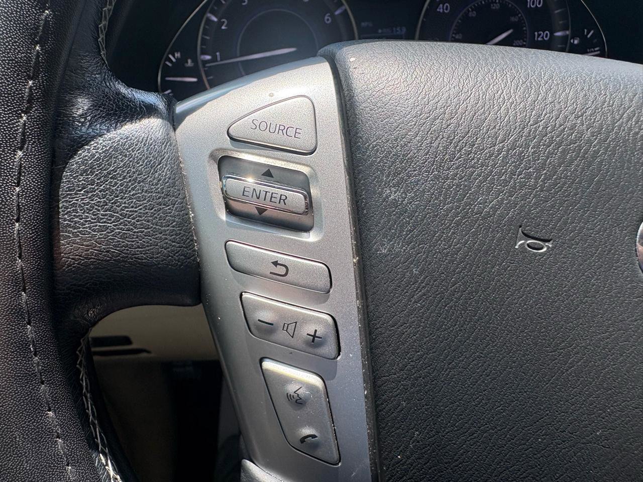 Used 2019 INFINITI QX80 Luxe w/ 22" Wheel Package RWD image 14