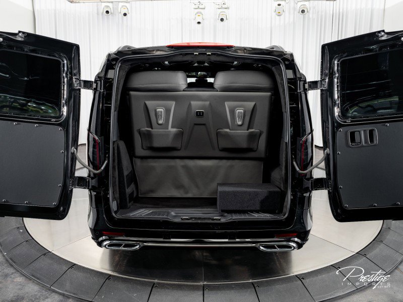 Used 2020 Mercedes-Benz Metris Passenger image 14