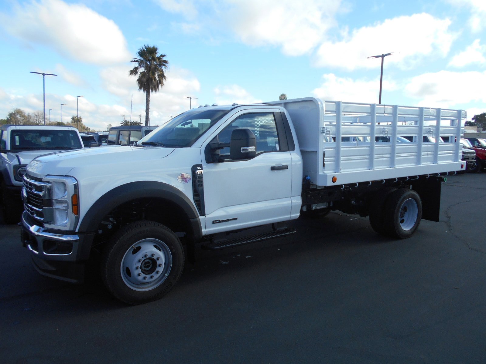 Used 2024 Ford F550 4x4 Regular Cab Super Duty video 1