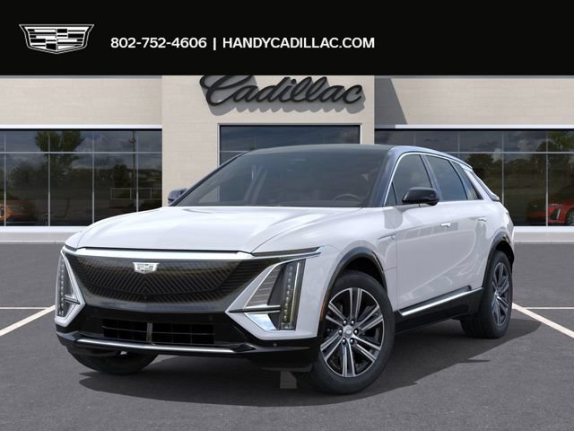 New 2026 Cadillac Lyriq Luxury w/ LPO, Floor Liner Package AWD/4WD image 31