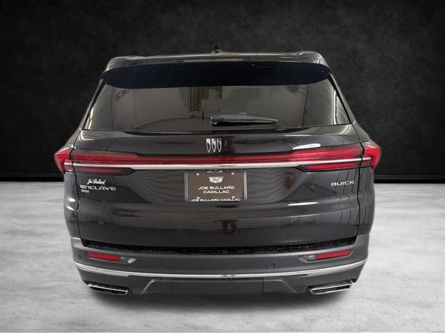Used 2025 Buick Enclave Preferred AWD/4WD image 6