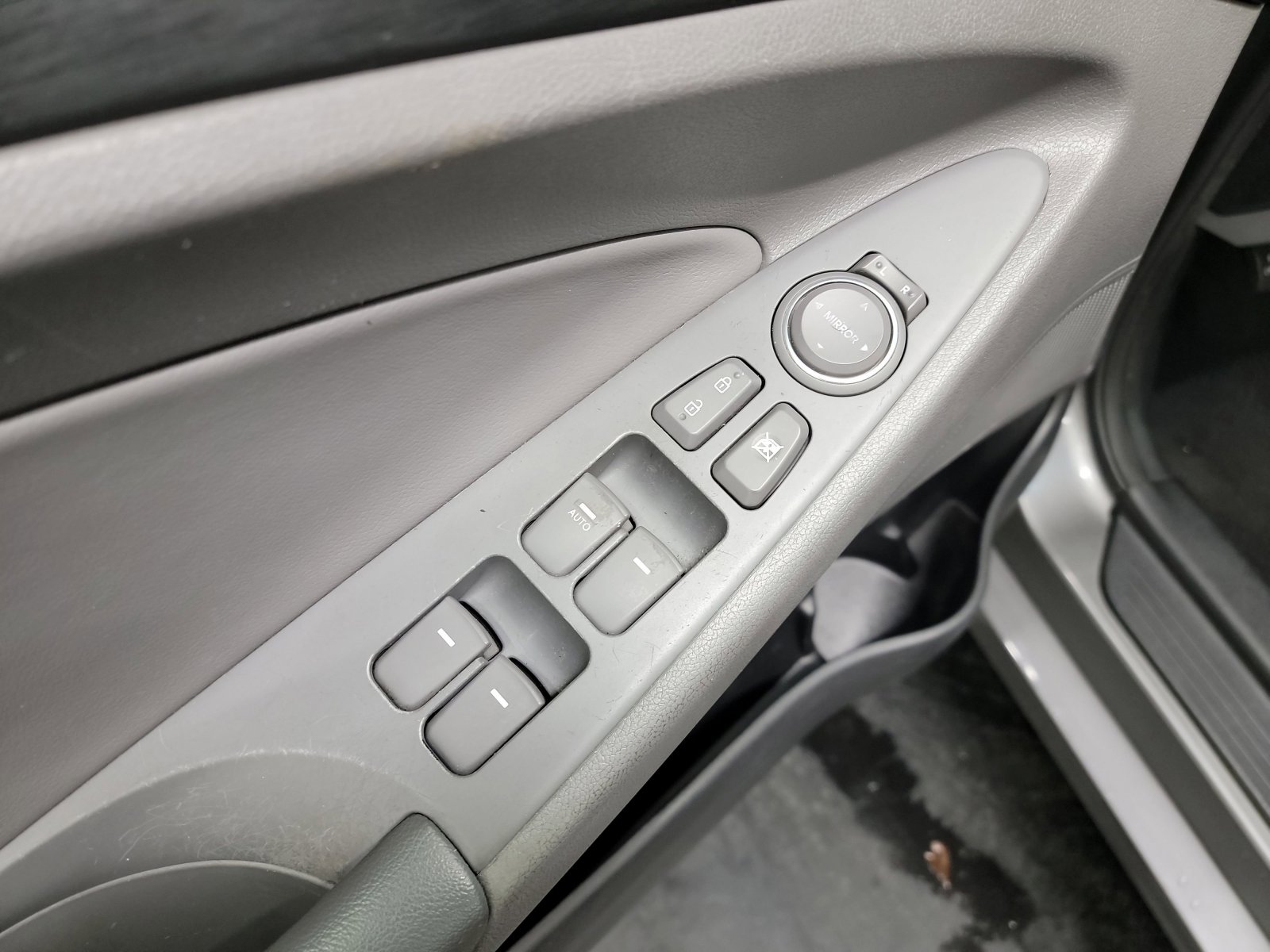 Used 2013 Hyundai Sonata SE FWD image 14