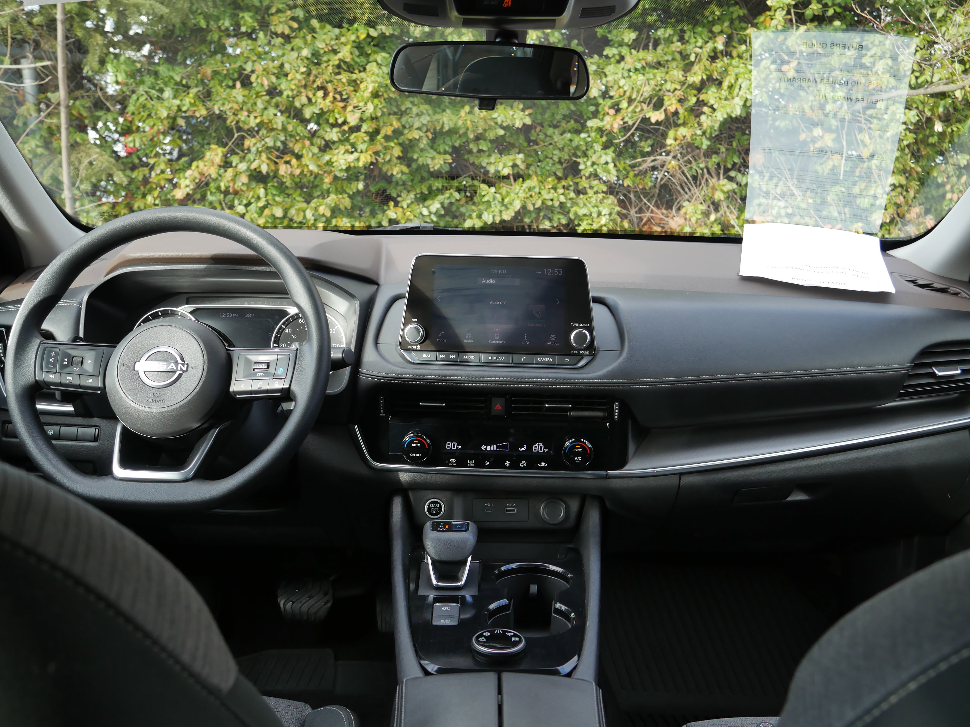 Certified 2022 Nissan Rogue SV image 8