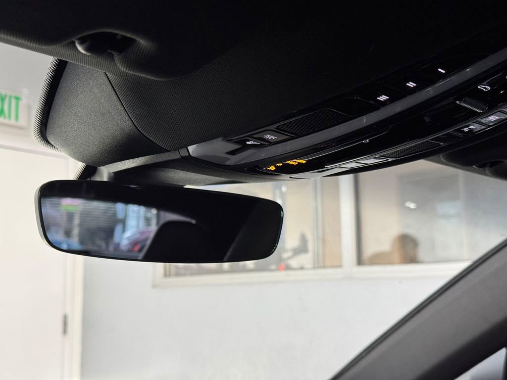Used 2023 Porsche Panamera Platinum Edition w/ Sport Chrono Package RWD image 17