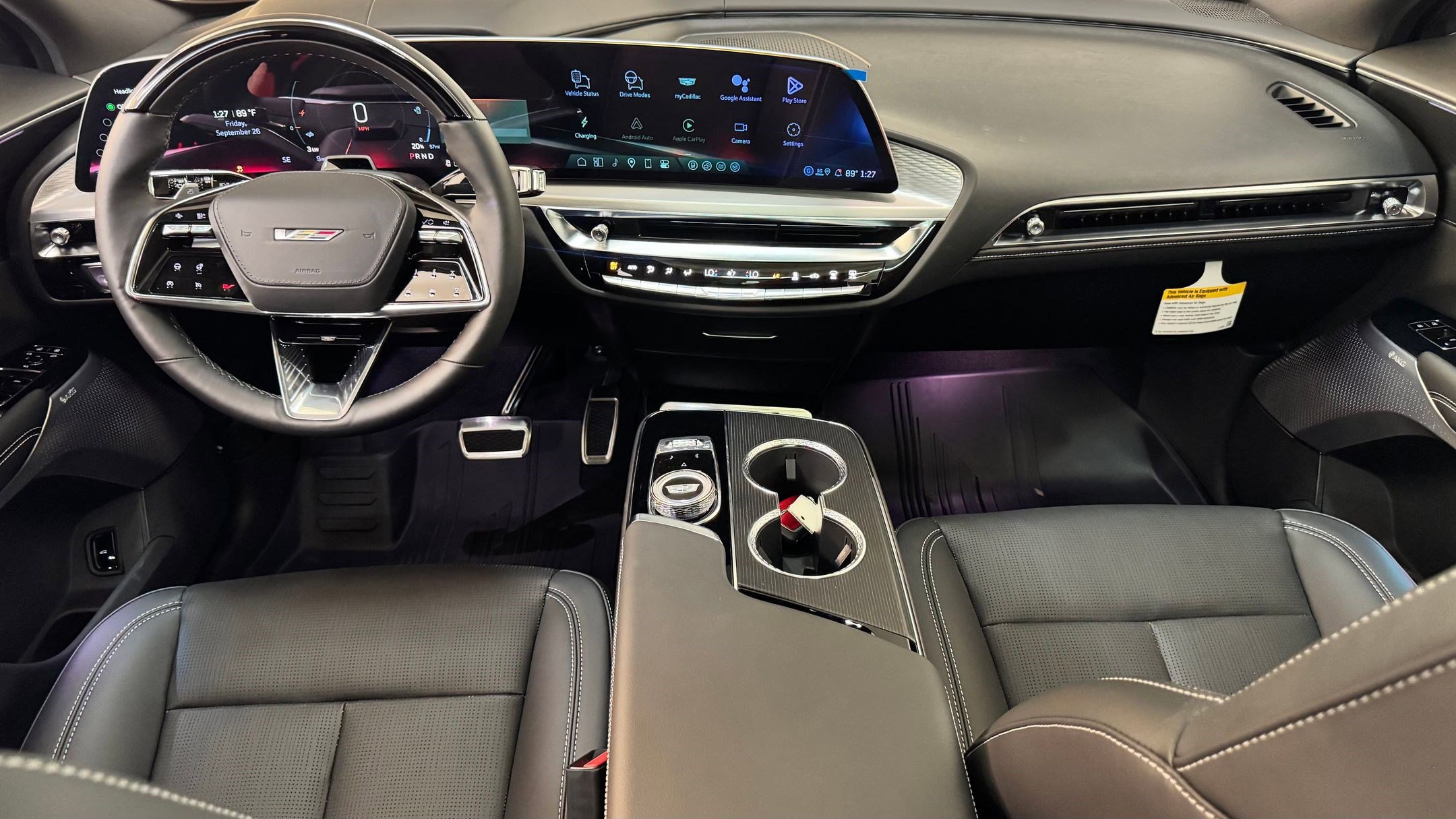 New 2026 Cadillac Lyriq V image 16