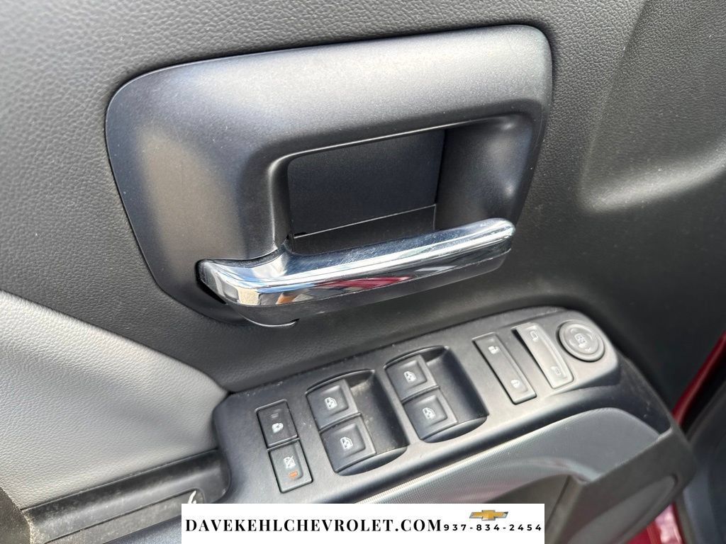 Used 2018 Chevrolet Silverado 1500 LT w/ All Star Edition AWD/4WD image 9