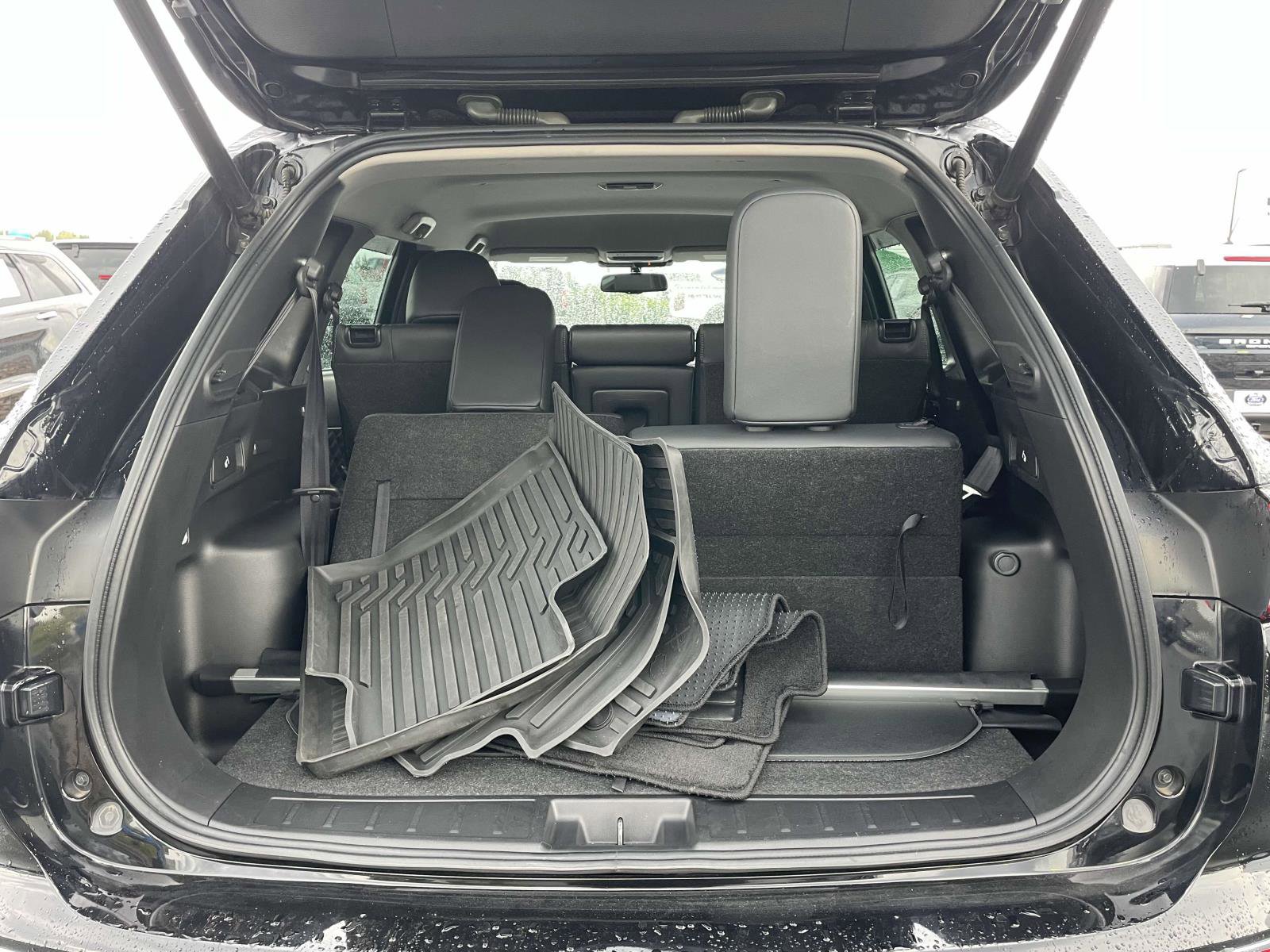 Used 2022 Mitsubishi Outlander SEL image 8