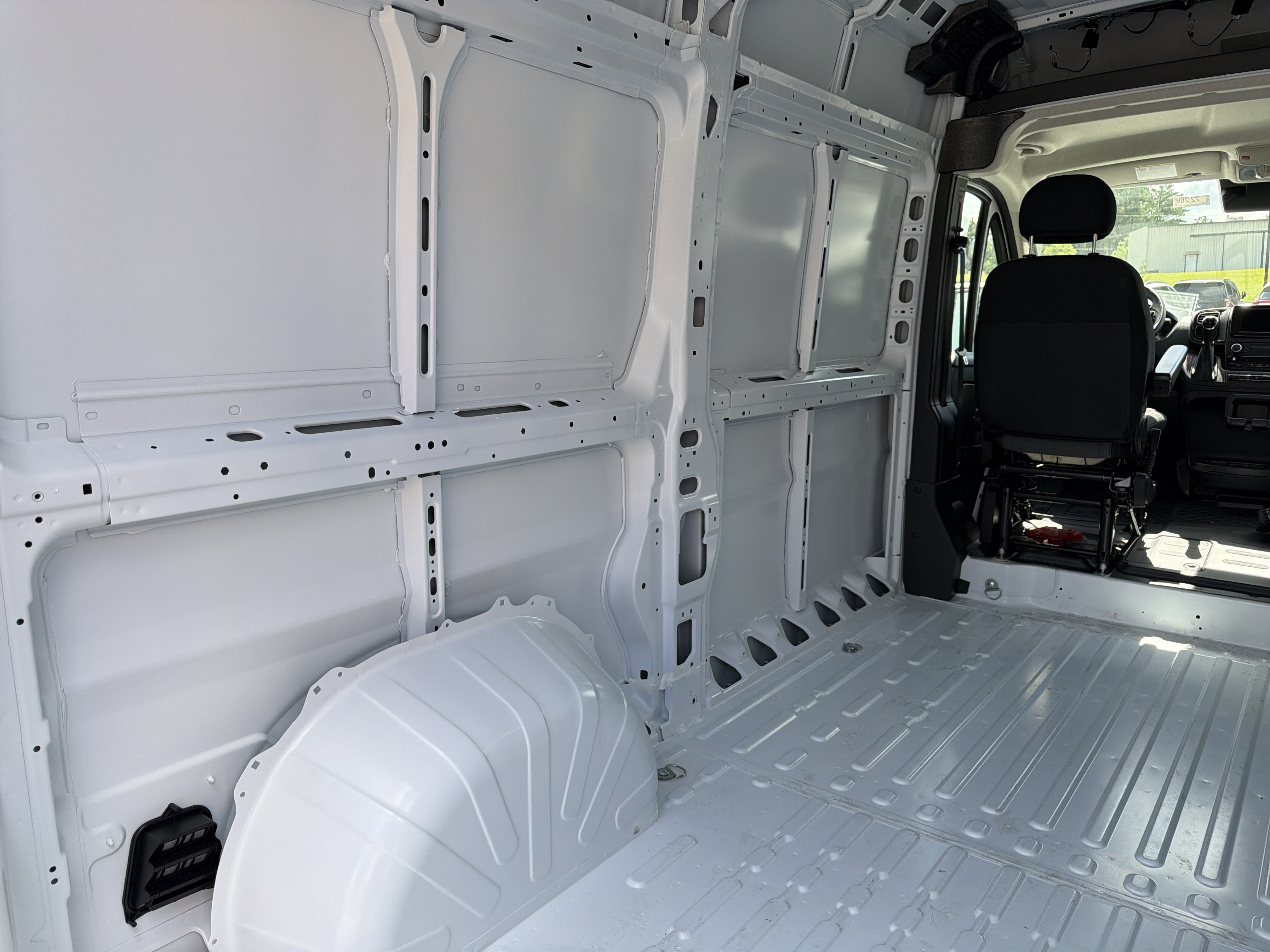 New 2026 RAM ProMaster 1500 FWD image 27