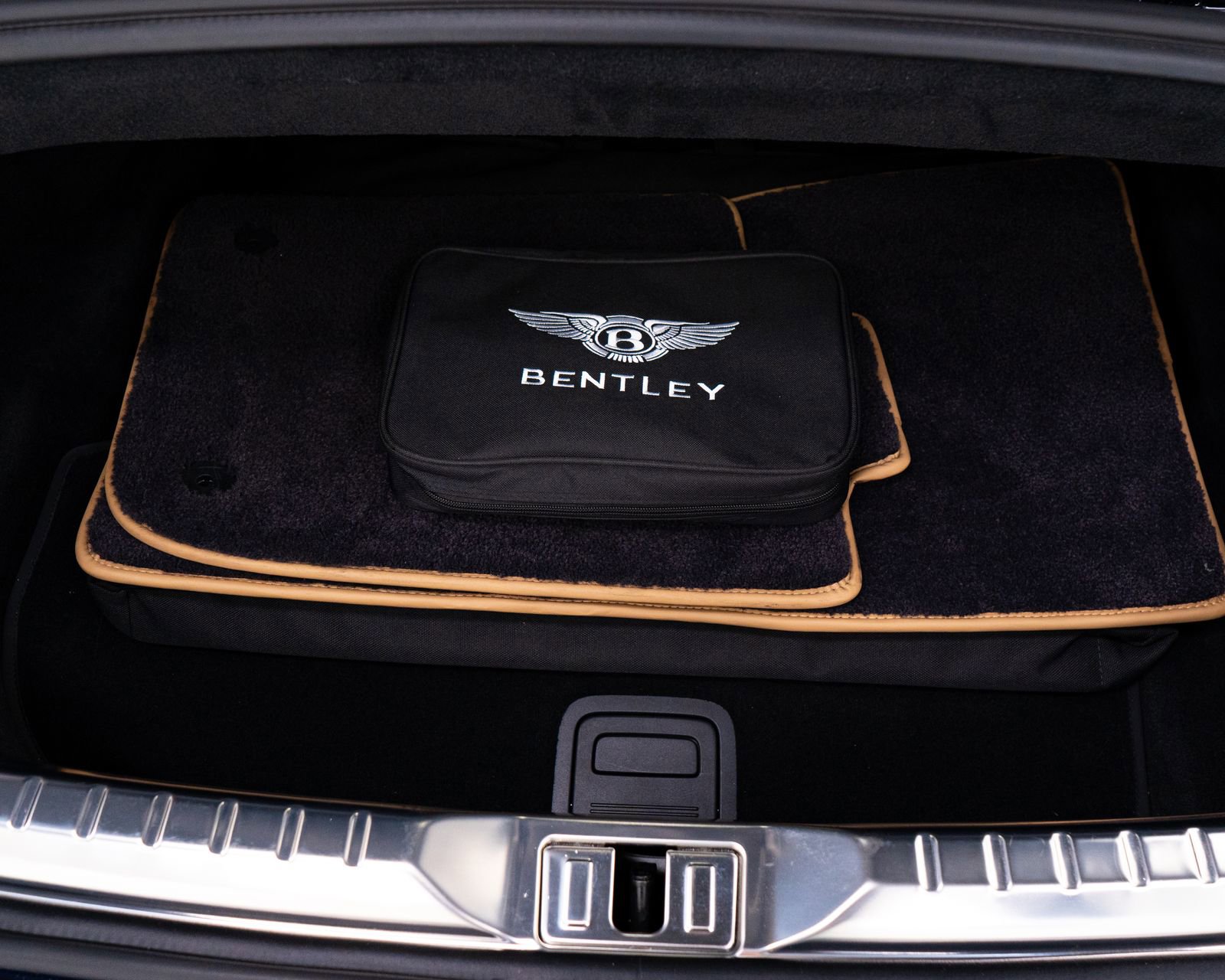 Used 2021 Bentley Continental GT AWD/4WD image 49