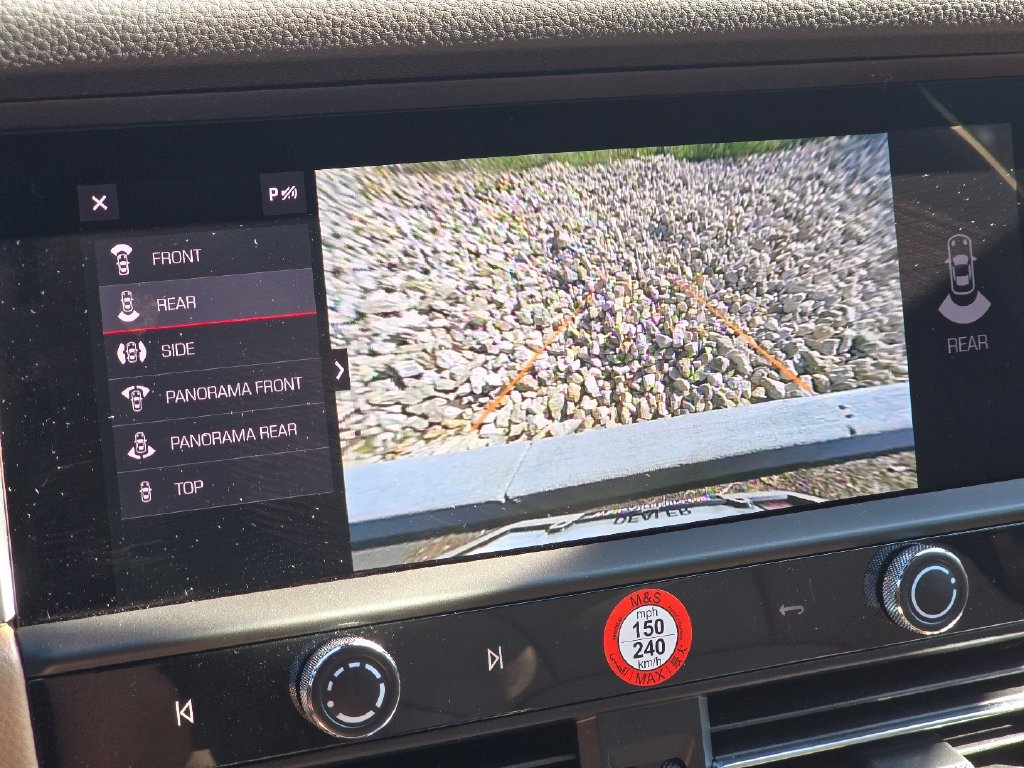 Used 2026 Porsche Macan AWD/4WD image 25